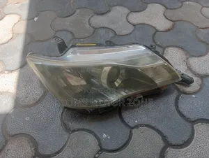 Toyota Fielder 2013 Headlight Xenon