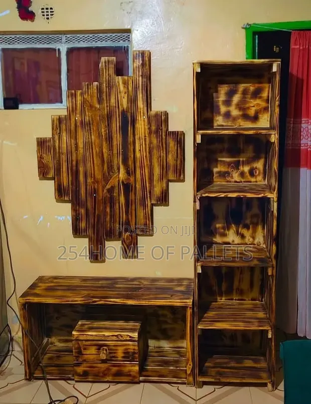 Kisimamio cha TV cha Pallet cha Kuunganishwa Ukutani chenye Hifadhi - 1