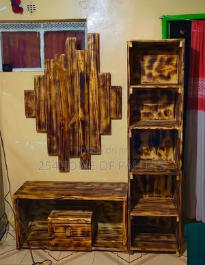 Kisimamio cha TV cha Pallet cha Kuunganishwa Ukutani chenye Hifadhi