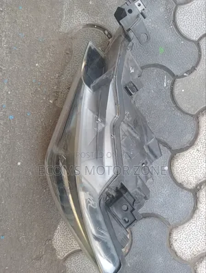 Mazda Atenza 2015 Headlight (Iliyo tumika)