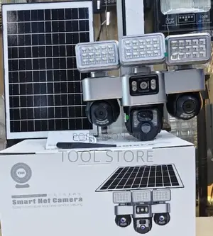 Kamera ya CCTV ya Solar ya 4G yenye Triple-Lens na PTZ na Taa