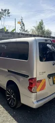 Nissan NP200 2016 Nyeupe - 2