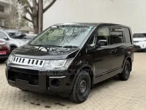 Mitsubishi Delica D:5 2019 Black
