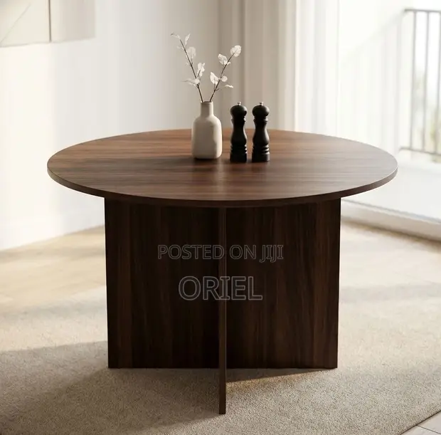 Professional Conference Table Kenya - Compact Meeting Table - 1