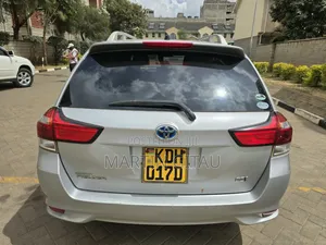 Toyota Corolla Fielder 2015 Hybrid Gray