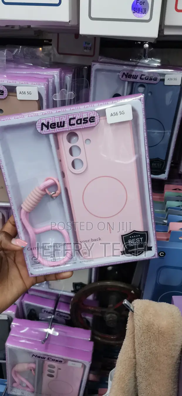 Kifaa cha Pink Magnetic Silicone chenye Mkanda wa Mkono kwa Samsung Galaxy A56 5G - 1