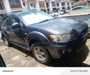 Mitsubishi Outlander 2010 Grey