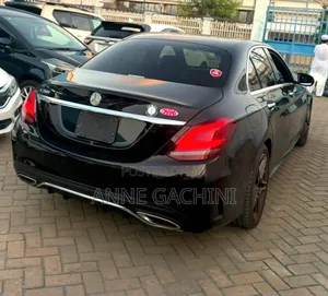 Mercedes-Benz C200 2019 Black