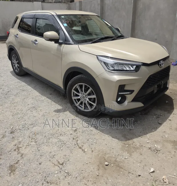 Toyota Raize 2021 Beige - 1