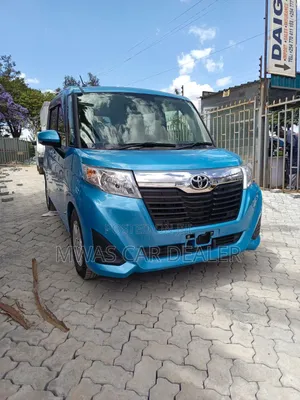 Toyota Roomy G Grade 2019 Bluu