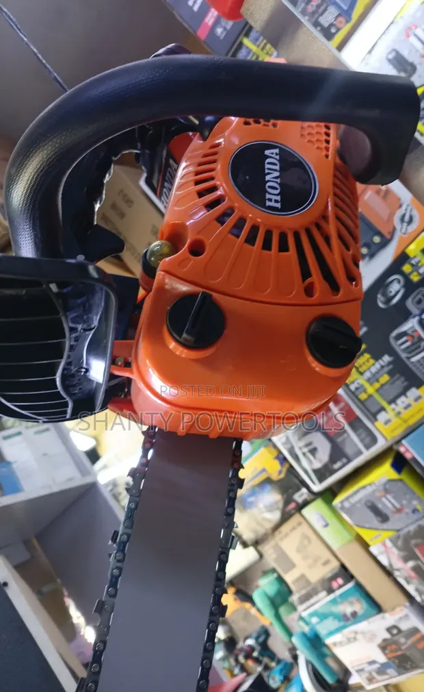 Honda Gasoline Chainsaw - 1