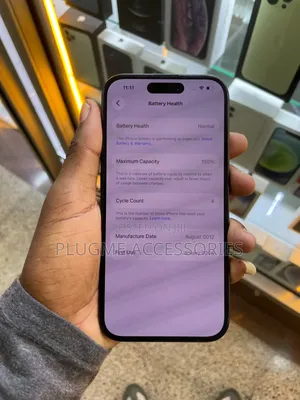 Apple iPhone 15 128GB Nyeusi (Refurbished)