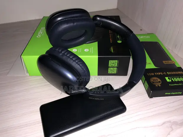Oraimo Headphones & Powerbank - 1