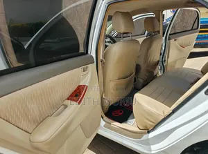 Toyota Corolla 2007 White