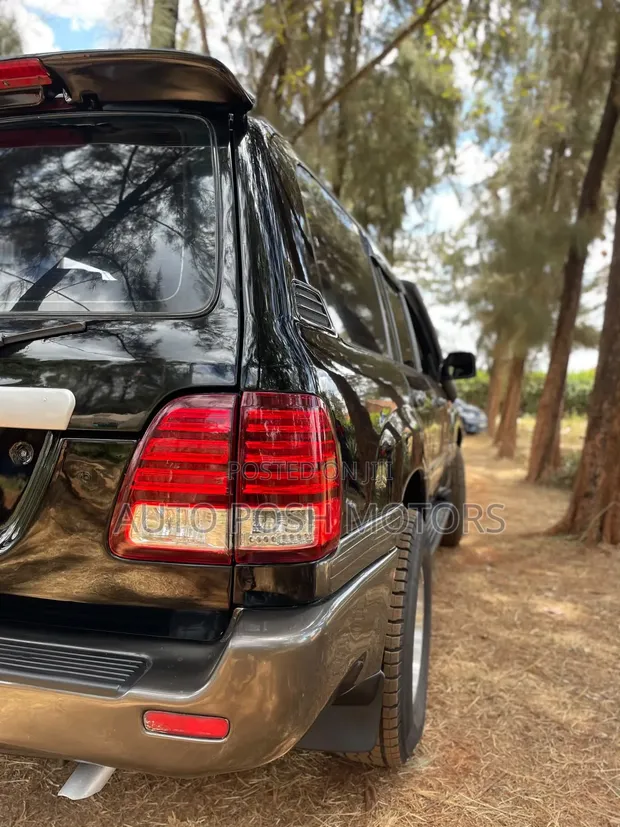 Toyota Land Cruiser 100 Series 2005 - 1