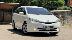 Toyota Wish 2012 Pearl