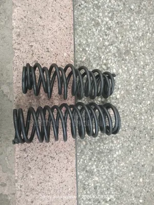 KYB Asili Toyota Passo Sette Coil Springs za Mbele na Nyuma (Zilizotumika)