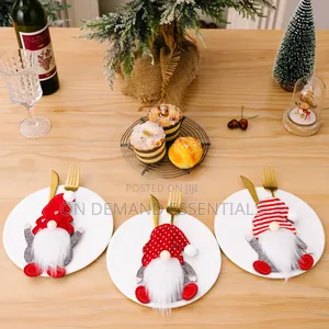 Vishikilia Vifaa vya Meza vya Krismasi vya Gnome