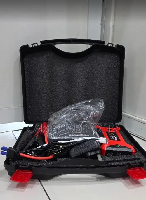 High-Power 12V Multifunction Car Jump Starter Kit - 1