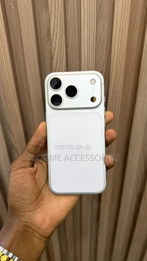 Apple iPhone 17 Pro 256GB White
