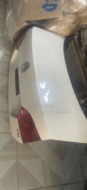 Boot Door ya Volkswagen Jetta 6