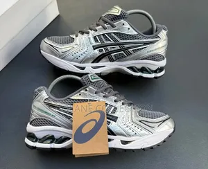 Quality Asics Gel Sneakers - Sizes 38-45