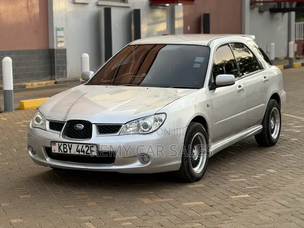 Subaru Impreza GG2 2007 Nyeupe - 1