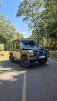 Land Rover Defender 110 300TDi (1997) - 1