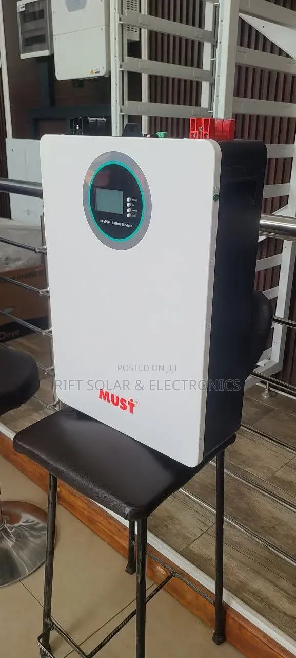 Must 200Ah 24V Lithium Ion Battery na BMS - 1