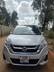 Nissan Serena 2017 Silver - 5