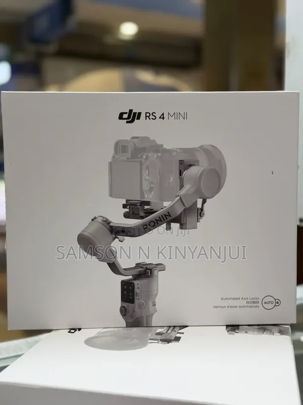 DJI RS 4 Mini Gimbal Stabilizer - 1