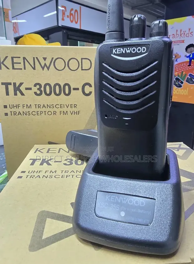 Kenwood TK-3000-C UHF Two-Way Radio - 1