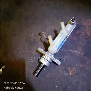 Brake Master Cylinder Toyota Voxy (Old Model)