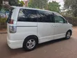 Toyota Voxy 2002 - 3