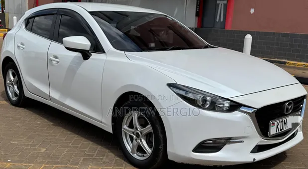 Mazda Axela 2017 White - 1