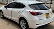 Mazda Axela 2017 White - 4