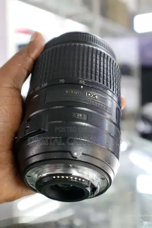Nikon AF-S DX Nikkor 55-300mm f/4.5-5.6G ED VR Lens