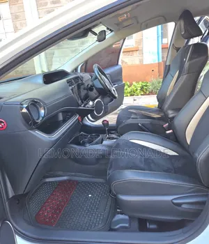 Toyota Aqua 2016 GS Pearl