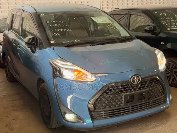 Toyota Sienta 1.5 FWD 2021 Blue - 1