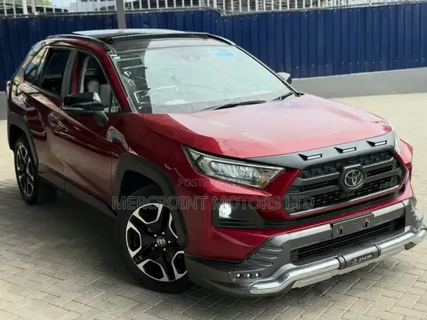 Toyota RAV4 Adventure 2019 Red - 1