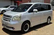 Toyota Noah 2.0 158hp FWD (8 Seater) 2008 Silver - 2