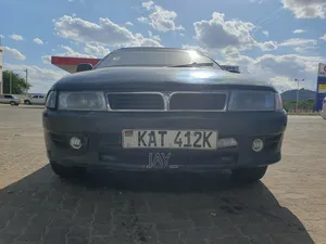 Mitsubishi Lancer 1999 Kijani