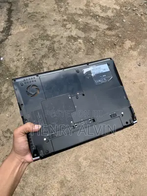 Laptopi ya Toshiba Dynabook R634/M - Intel Core i5, 4GB RAM, 500GB SSD