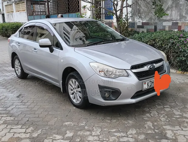 Subaru Impreza 2014 Silver - 1