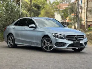 Mercedes-Benz C200 2016 Blue