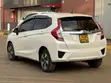 Honda Fit Hybrid 2017 White - 5