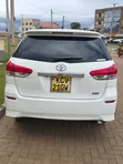 Toyota Wish 2012 Nyeupe - 4