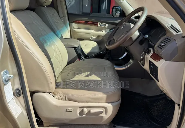 Toyota Land Cruiser Prado 2008 Gold - 1