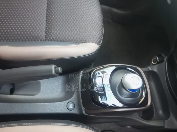 Nissan Note E-Power Medalist 2019 - 1