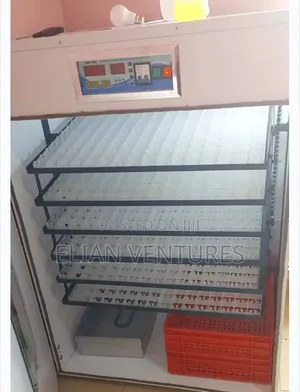 1056 Incubator ya Mayai Mpya Inauzwa